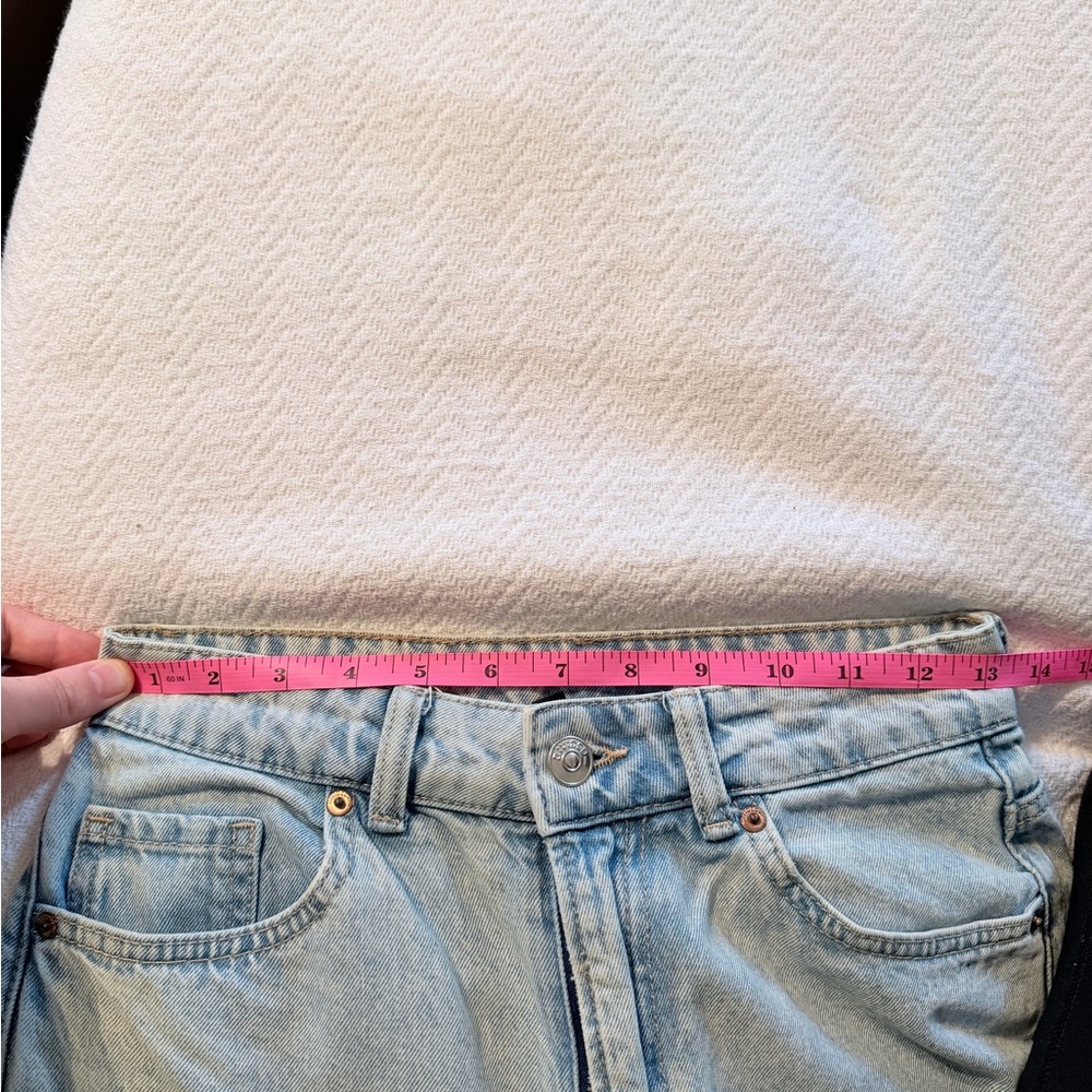 H&M Y2K Divided High Waist Light Blue Ripped Wide-Leg Jeans Size 4 Like New - Picture 8 of 9